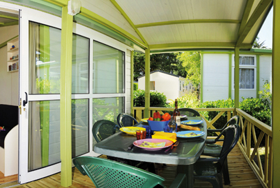 Chalet Sleeps 6, 3 bedrooms image 5