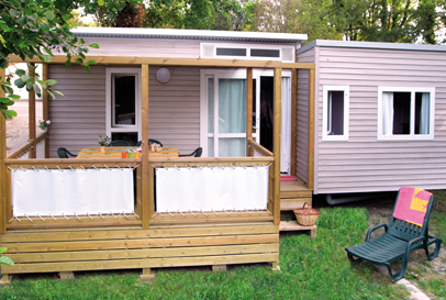 Static Caravan Sleeps 4 to 6, 2 bedrooms image 1