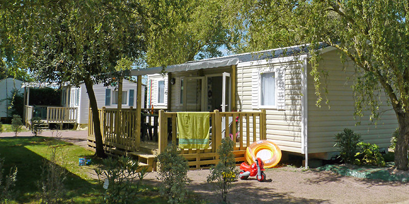 Static Caravan, TV, sleeps 8, 4 bedrooms image 0