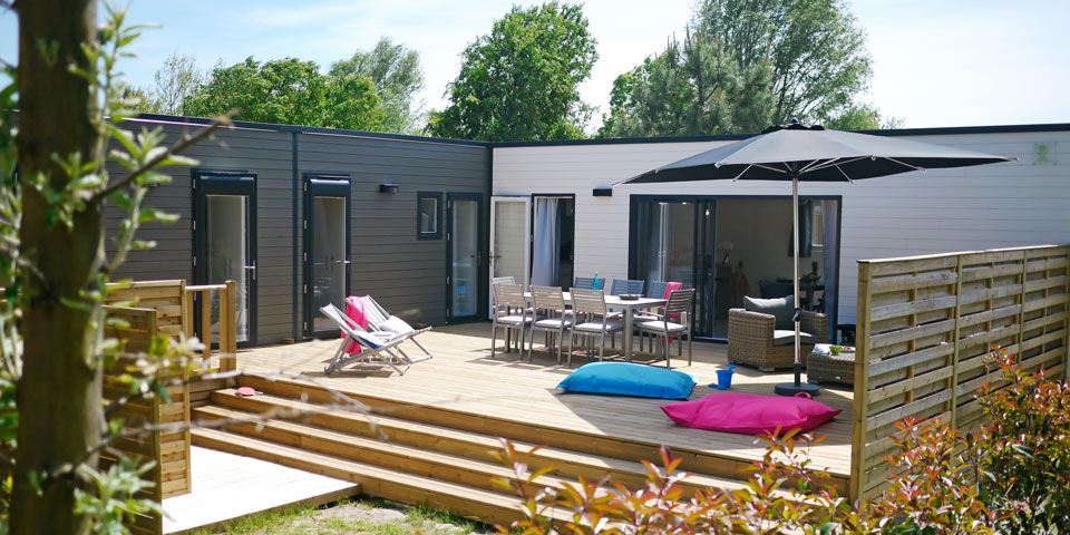 VILLA range : Static caravan, sleeps 8, 4 bedrooms image 2